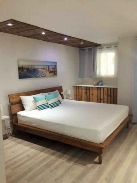 Holiday Surf Lodge Tamarin Luaran gambar
